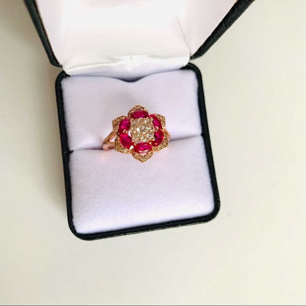 Beatiful ring! - Picture 3 of 9